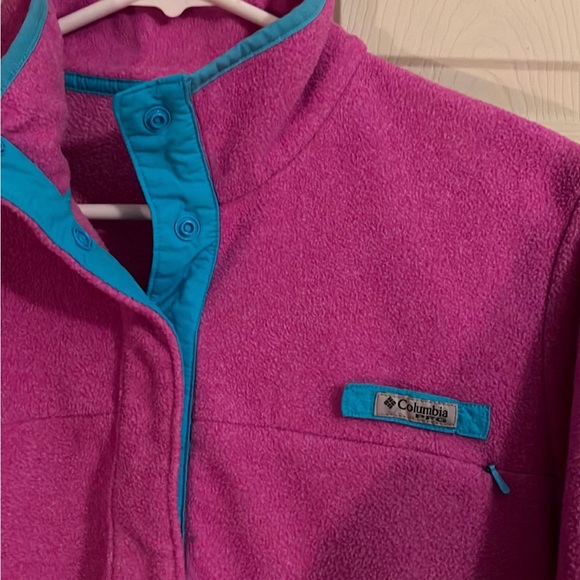Columbia PFG Fleece Pullover, pink with blue trim, size M - Picture 2 of 9
